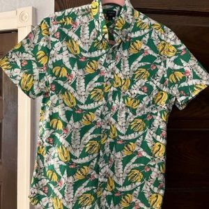 Mens J Crew button up short sleeve- worn once- very cool for summer- size small